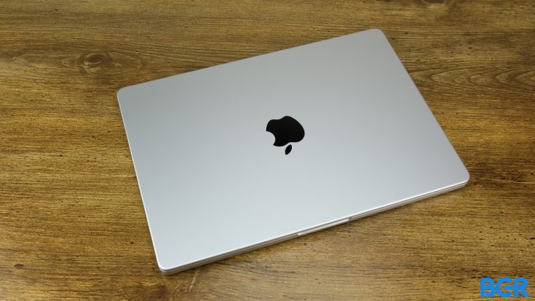La surprise d’une nouvelle version : les modèles MacBook Pro 14 et 16 pouces sont en rupture de stock !
