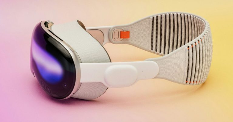 Une poignée de propriétaires signalent des fissures spontanées du verre Vision Pro