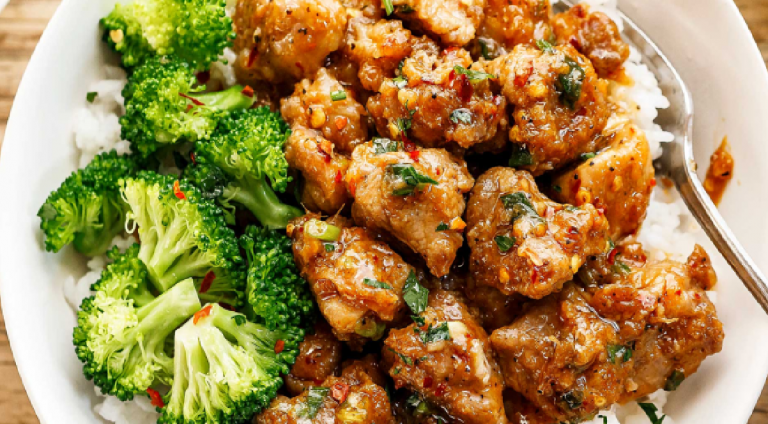 Bol de Riz au Porc à l’Ail et au Miel : Une Recette Facile et Savoureuse !