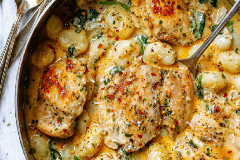 Gnocchis Crémeux au Poulet et Épinards : Un Plat Ultra Gourmand en Moins de 30 Minutes !