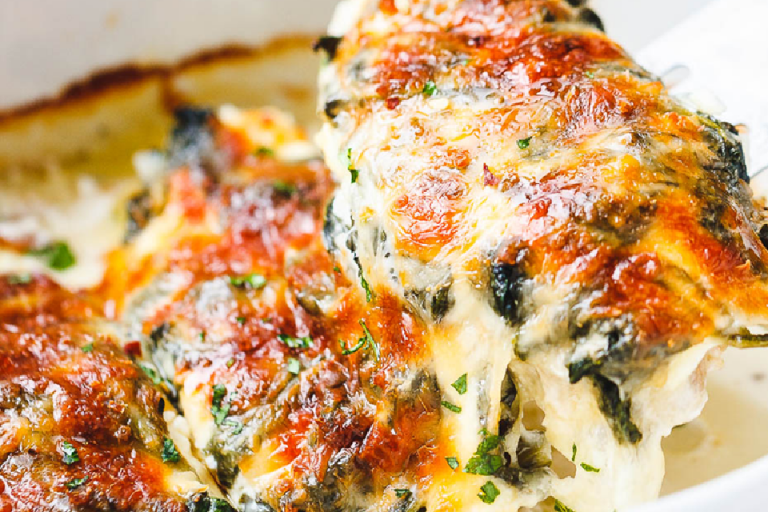 Gratin de Poulet aux Épinards, Fromage Frais et Mozzarella : Un Pur Délice !