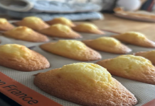 Cyril Lignac Révèle sa Recette Secrète de Madeleines Faciles et Inratables.