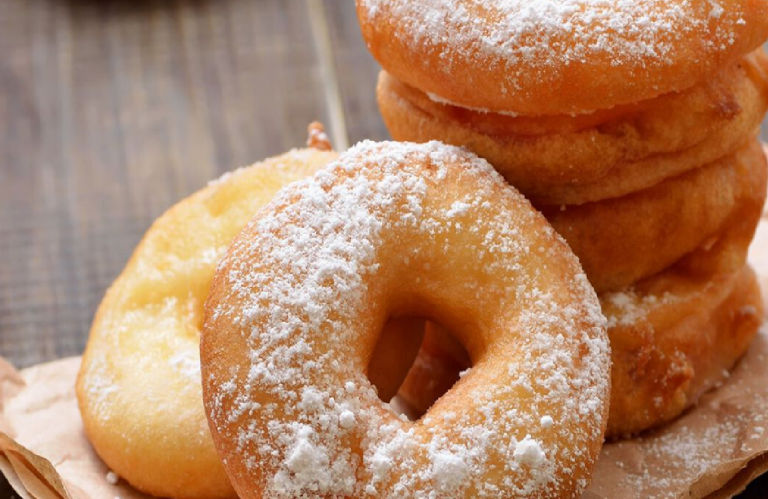 Cyril Lignac Dévoile sa Recette Inratable de Beignets aux Pommes !